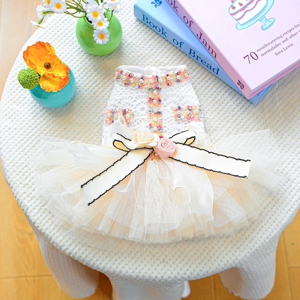 Vestido Princesa Luxo para Cães Pequenos com Tule e Pérolas