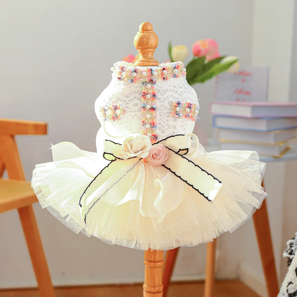 Vestido Princesa Luxo para Cães Pequenos com Tule e Pérolas